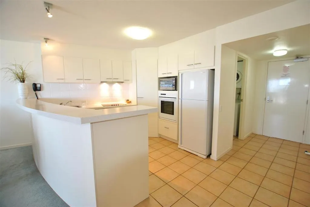 Riviere On Golden Beach Caloundra Aparthotel