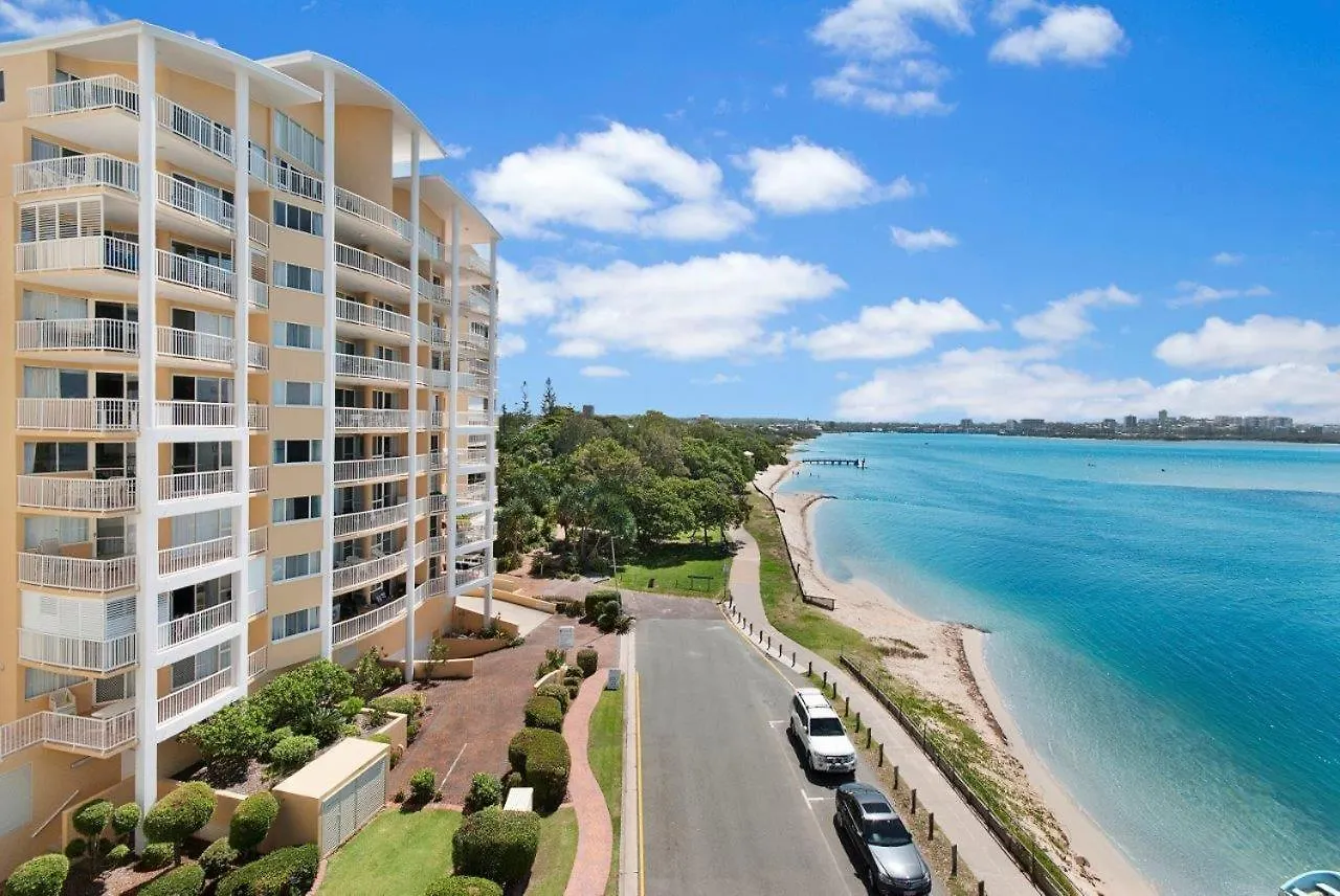 Aparthotel Riviere On Golden Beach Caloundra