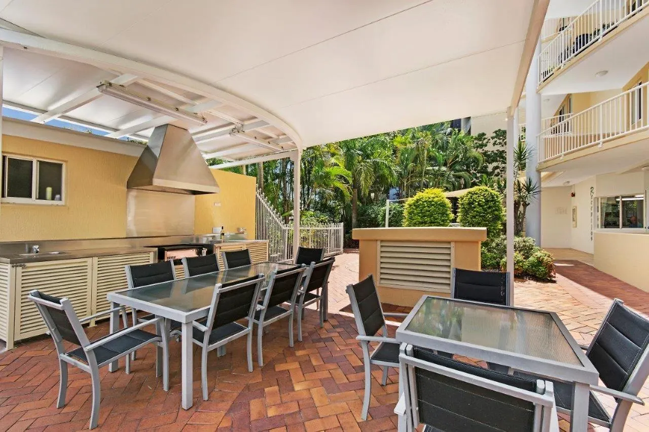 **** Aparthotel Riviere On Golden Beach Caloundra Australia