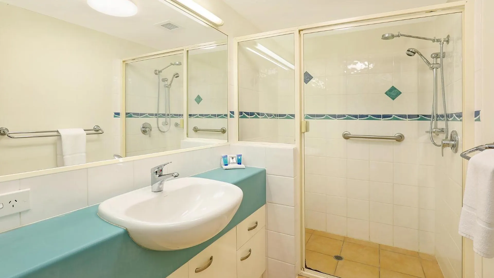 Aparthotel Riviere On Golden Beach Caloundra