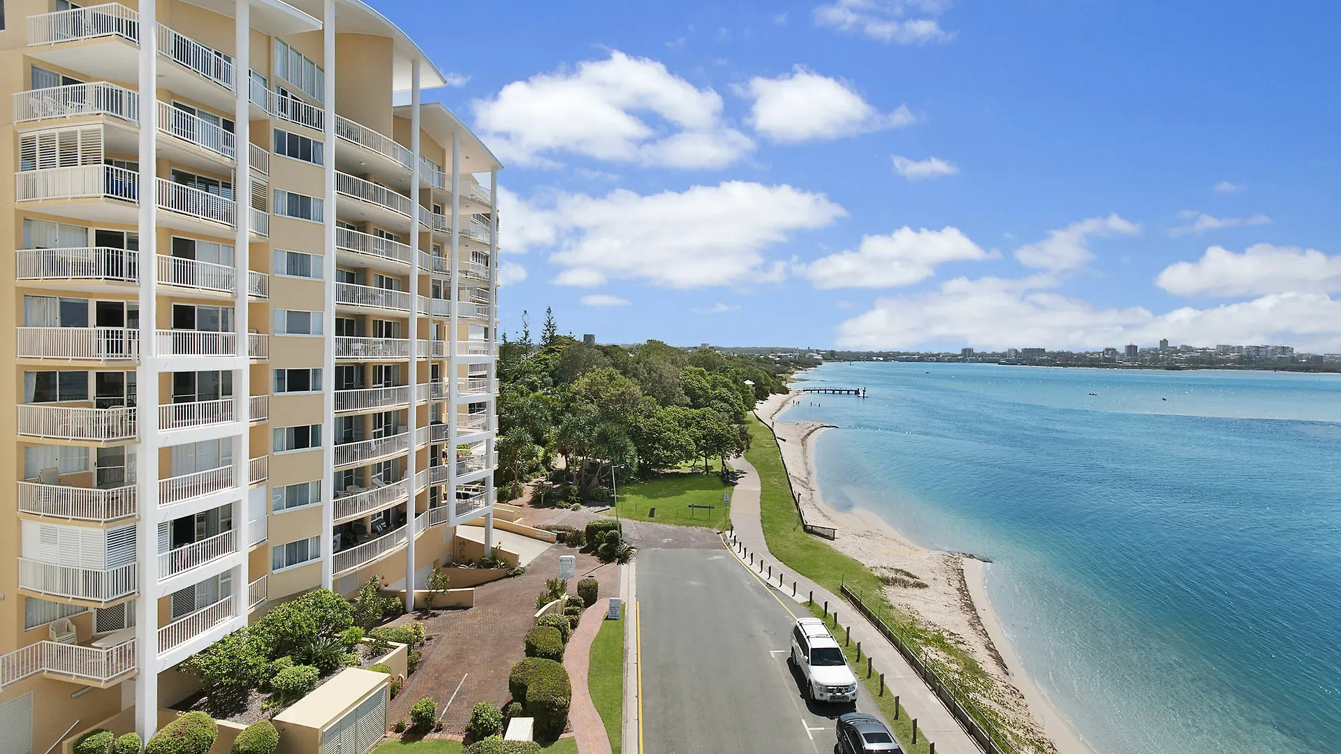 Riviere On Golden Beach Caloundra