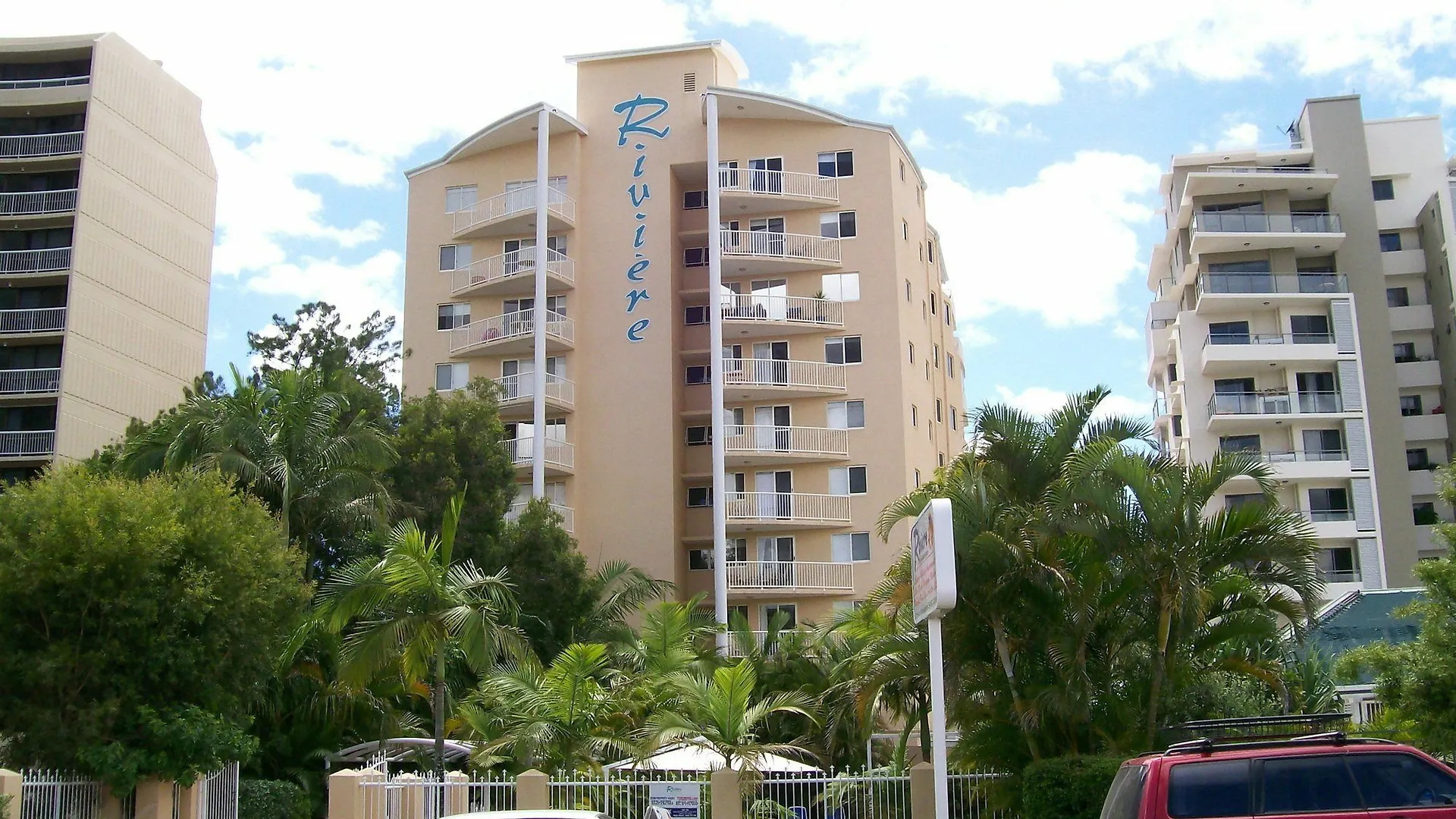 Riviere On Golden Beach Caloundra 4*,